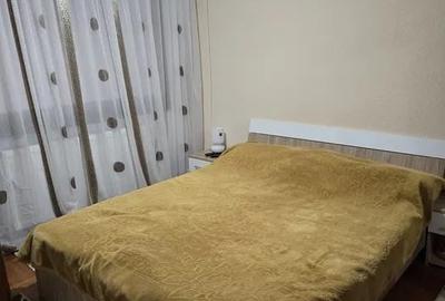 Apartament 4 camere-Zona Sud - etaj 3/4 - 80 mp -  69500 euro - 4