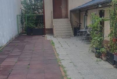 Casă cu 5 camere cu Teren 300 Mp în Pieptănari - 6