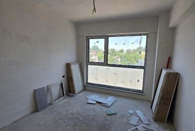 Apartament cu 2 camere semidecomandat în Baza 3 - 8
