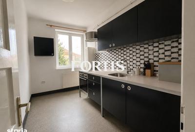 Apartament cu 2 camere decomandat în Sud