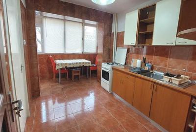 Apartament cu 3 camere semidecomandat, mobilat în Iancului - 6
