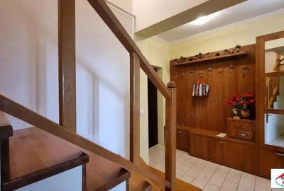 Apartament 3 camere semicentral pe 2 niveluri - 3