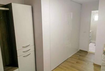 Apartament cu 2 camere decomandat în Central - 2
