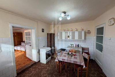 Casă individuală cu 3 camere cu Canalizare în Central - 10