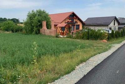 Teren de 2700 mp, în Călugăreni - 3