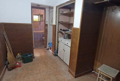 Apartament cu 2 camere decomandat în Nicolina - 2