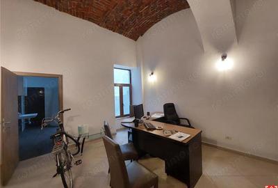 Apartament cu 2 camere nedecomandat în Ultracentral - 11