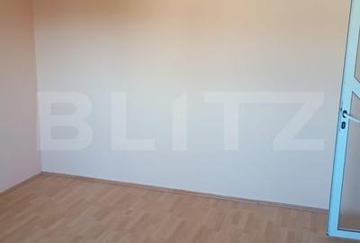 Apartament 3 camere, 68 mp, strada Diaconu Coresi - 2