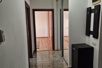 Apartament cu 2 camere decomandat în Calea București - 1