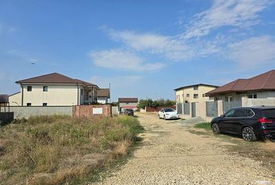 Teren de 450 mp, în Lazu - 5