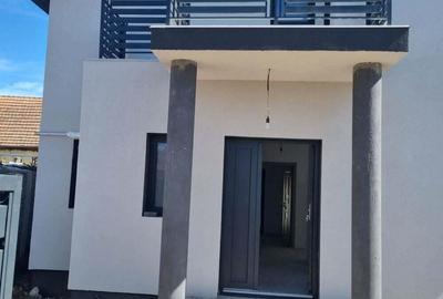 Casă cu 5 camere în Sânandrei - 5