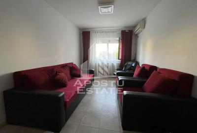 Apartament cu 4 camere, 2 bai, etaj intermediar, zona Soarelui - 1