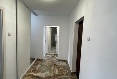 Apartament cu 2 camere decomandat în 13 Septembrie
