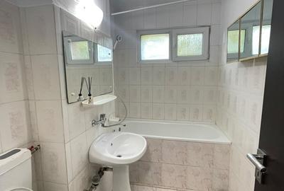 Apartament cu 2 camere semidecomandat, mobilat în Podu Roș - 4