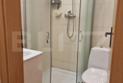 Casă cu 4 camere cu Teren 37 Mp în Central - 2