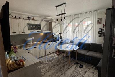 Apartament 3 camere, 50 mp, zona Terra - 1