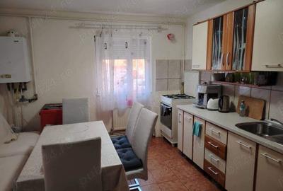 Vand urgent apartament cu 2 camere foarte central - 5