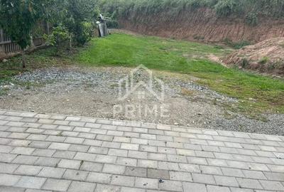 Teren de 3000 mp, în Șard