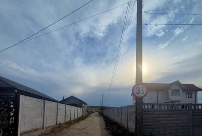 Teren de 3400 mp, în Balș - 2