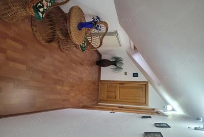 Casă cu 6 camere cu Teren 1300 Mp în Central - 8