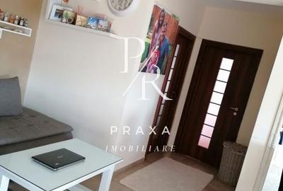 Apartament cu 3 camere semidecomandat în Luna - 1