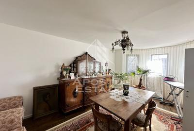 Casa individuala cu 7 camere in Mosnita Veche - 18