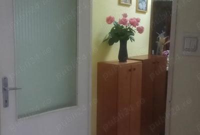 Vand apartament 2 camere nedecomandat Vand apartament 2 camere nedecomandat - 2