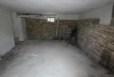 Vila de vanzare in comuna Valeni, judetul Dambovita - peisaj de vis, aer curat si liniste deplina - 4