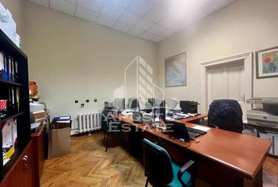 Apartament cu 5 camere,zona Ultracentral - 3