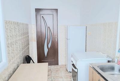 Garsonieră decomandată în Central - 3