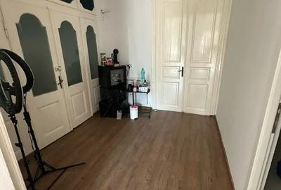 Inchiriez 2 camere in salon - 4