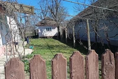 Casă cu Teren 41 Mp în Măeriște - 1