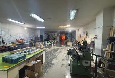 Spațiu comercial, de 9,000 mp, în Central - 17
