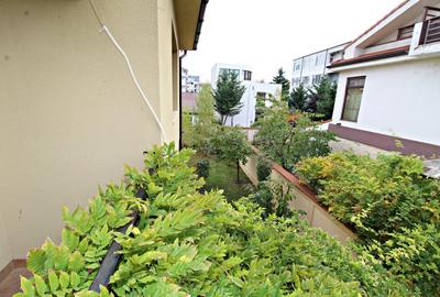 Casă individuală cu 7 camere cu Canalizare în Mamaia - 10