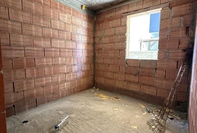 Apartament cu 3 camere în Central - 1