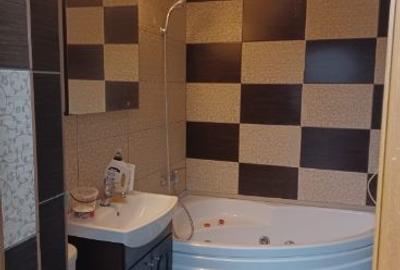 Persoanã fizicã vand apartament 4 camere decomandat - 3