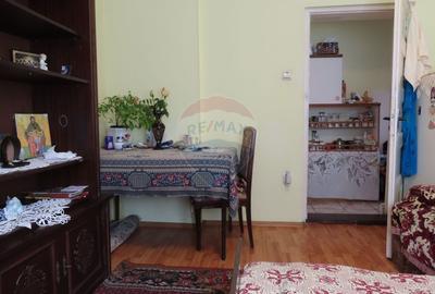 Casa in centrul statiunii Busteni - 6