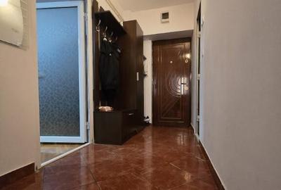 Ap. 1 cam zona C. Calarasilor - Bariera Calarasi Mobilat si Utilat - 9