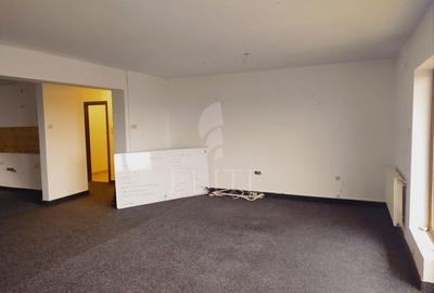 Apartament cu 4 camere semidecomandat în Andrei Mureșanu - 8