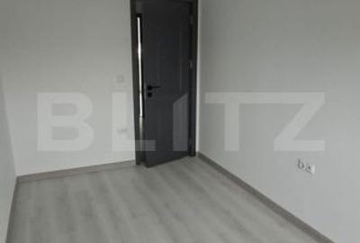 Casă cu 3 camere cu Teren 200 Mp în Central - 4