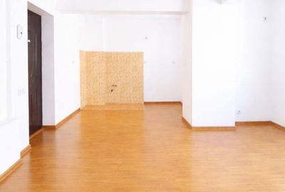 Apartament cu 2 camere decomandat în Kamsas - 5