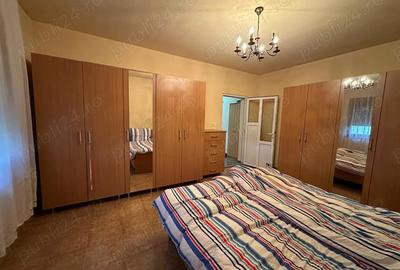 CASA LA TIPARI pentru 2 familii - 8