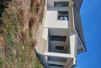 Casă cu 4 camere în Sântandrei - 5