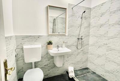 Apartament cu 2 camere decomandat în Central - 2