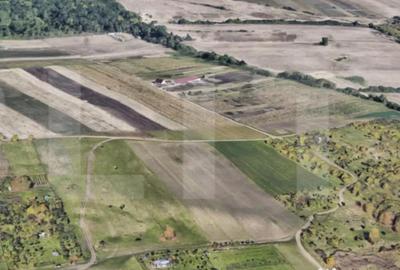 Teren de 860 mp, în Făget