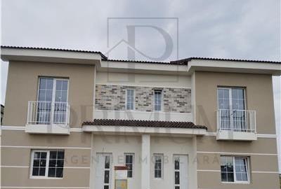 Duplex cu 4 camere cu Canalizare în Moșnița Nouă - 2