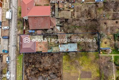 Casă cu 4 camere în Vladimirescu