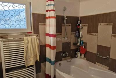 Casă cu Teren 217 Mp în Ultracentral - 3