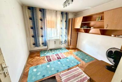 Apartament cu 3 camere semidecomandat, mobilat în Aradului - 4