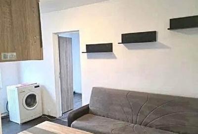 Apartament cu 3 camere decomandat în Târgu Cucu - 3